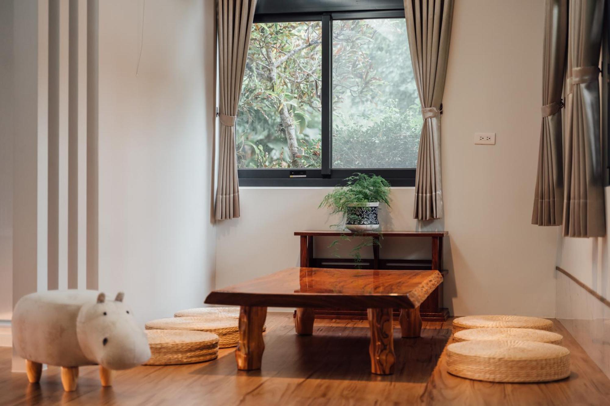 蘊慢築 茶花藝主題民宿 Yun Man Zhu Homestay Gongguan Esterno foto
