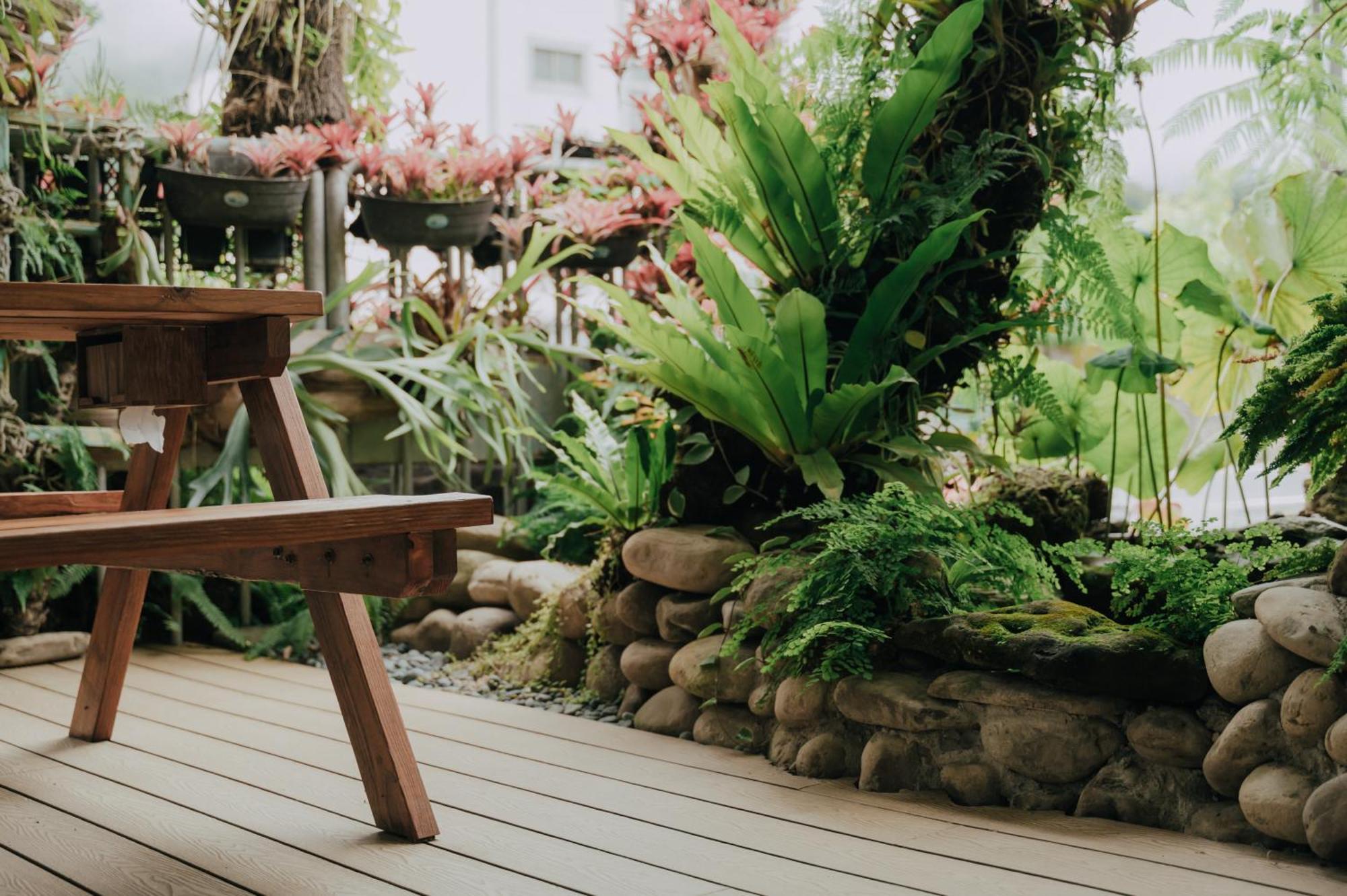 蘊慢築 茶花藝主題民宿 Yun Man Zhu Homestay Gongguan Esterno foto